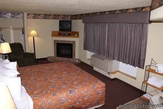 Fossil Creek Hotel & Suites Рассел Номер фото